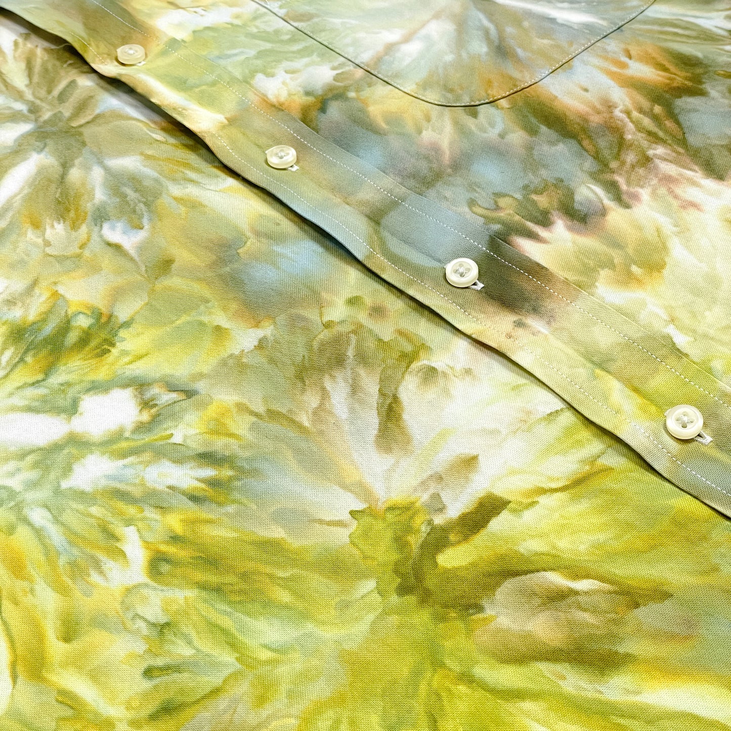 Yellow Green Chrysanthemum Hand-Dyed Button-Down